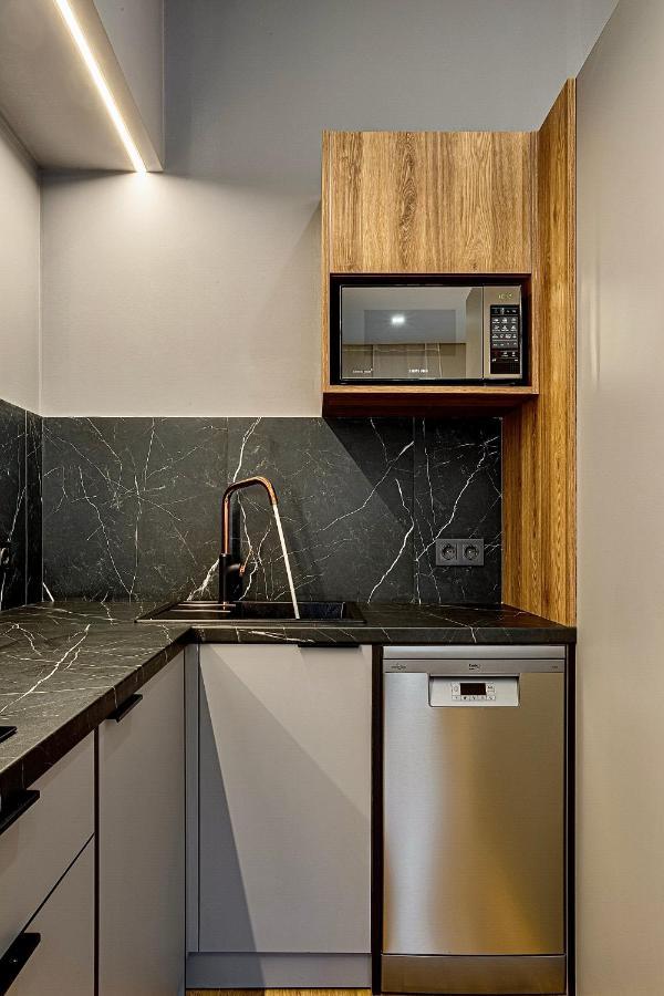 Central Family Boutique Apartments 2 Lvov Exteriér fotografie